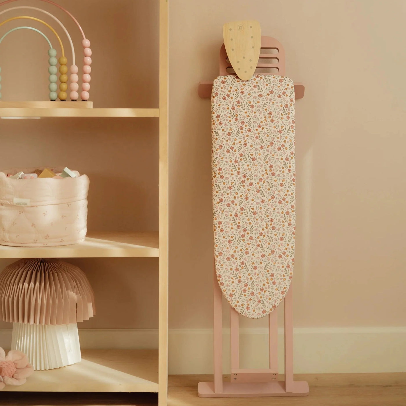 Little Dutch Houten Strijkplank met Strijkijzer – Roze – Essentials LD2523