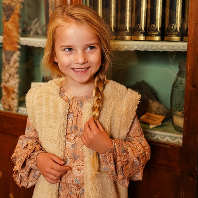 Koko Noko W25 girls Waistcoat  Off white O56910-37 2