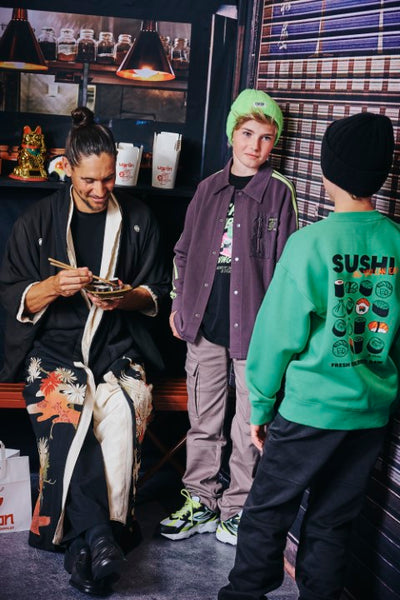 Z8 Kids W25 Boys Sweaters Misja Buzzing frog