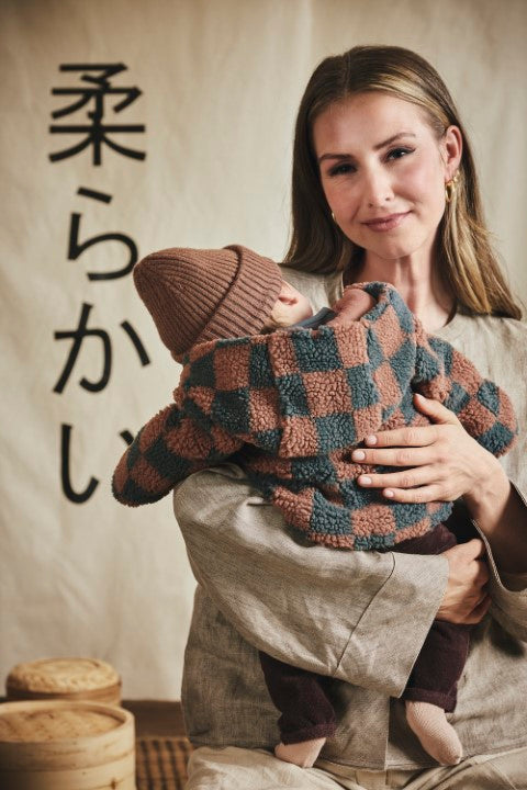 Z8 newborn W25 Boys Borgvesten Naim Amber brown/AOP